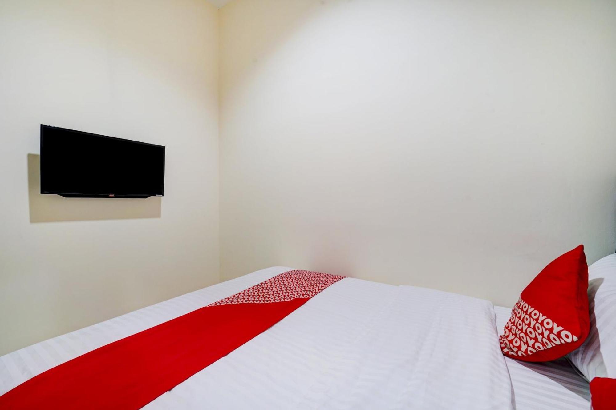 Super Oyo 90778 River Inn Malioboro 日惹 外观 照片